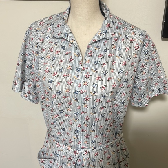 Nancy Frock Floral House Dress - Picture 2 of 12